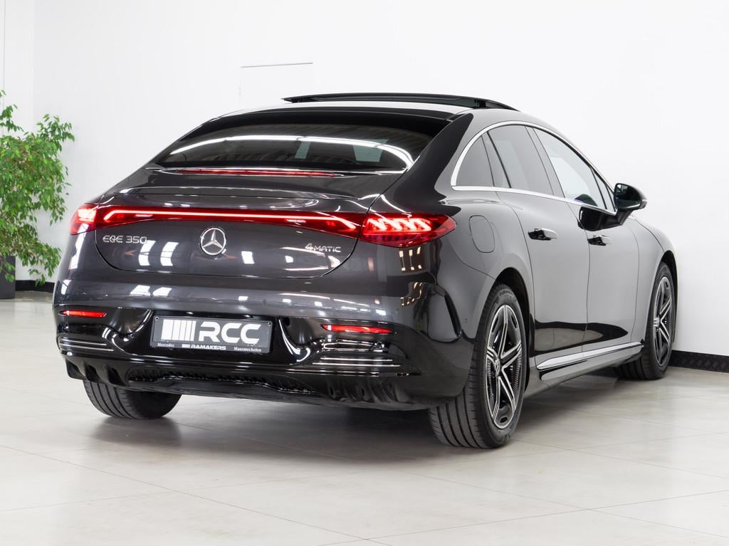 Mercedes-Benz EQE 350 4MATIC AMG Premium Plus PANO Burmester, Auto's, Mercedes-Benz, Automaat, Zwart, Parkeersensor, Alcantara