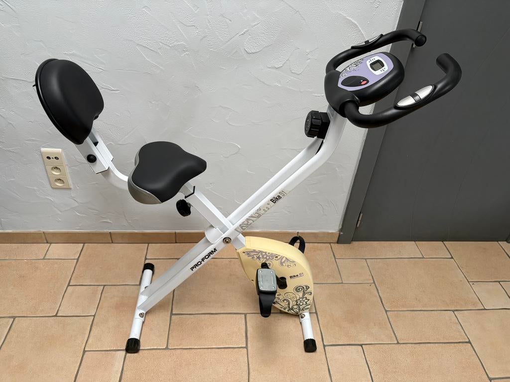 Hometrainer - opvouwbaar - PROFORM BIKE S1, Sport en Fitness, Ophalen, Zo goed als nieuw
