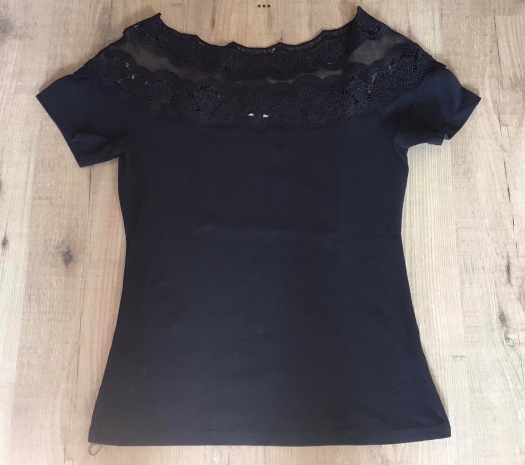 Unika, T-shirt maat M, Ophalen of Verzenden, Zo goed als nieuw, Maat 38/40 (M)