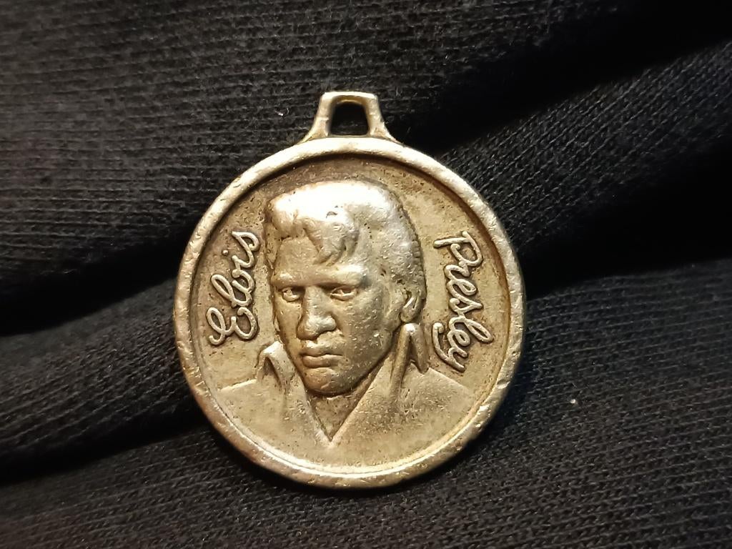 Pendentif Elvis Presley - Le Roi, Autres représentations, Utilisé, Autres matériaux, Argent