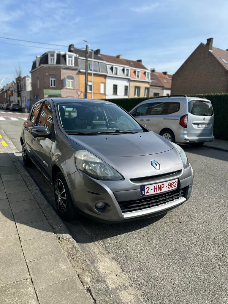 Renault Clio 3 2011 très propre, Auto's, Renault, Bedrijf, Clio, Ophalen