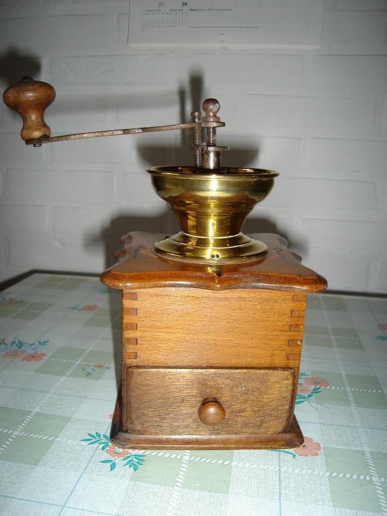 Le moulin à café Schoot antique est en parfait état, Enlèvement ou Envoi