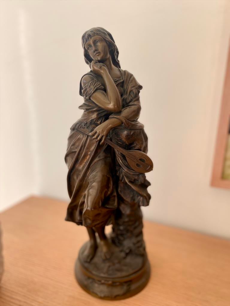 Mignon a la mandoline - bronzen beeld A. Gaudez, Antiquités & Art, Enlèvement ou Envoi, Statue, Femme