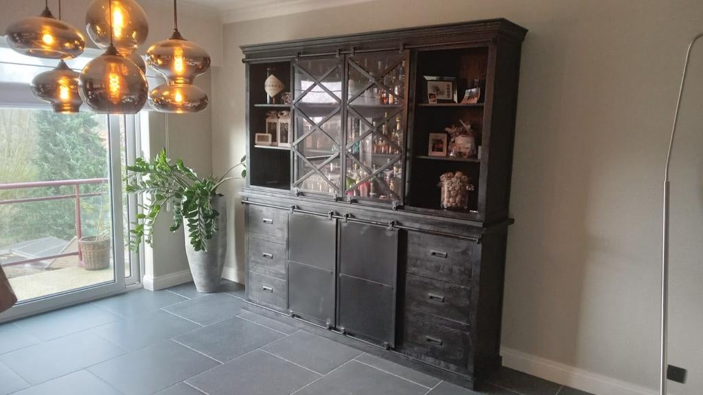 Magnifique buffet/vitrine à l'état neuf, 200 cm ou plus, Avec tablette(s), Comme neuf, Enlèvement