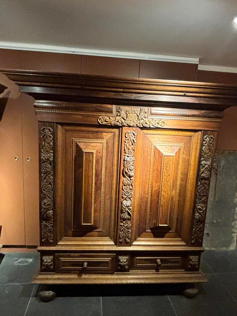 Hollandse kussenkast, Enlèvement