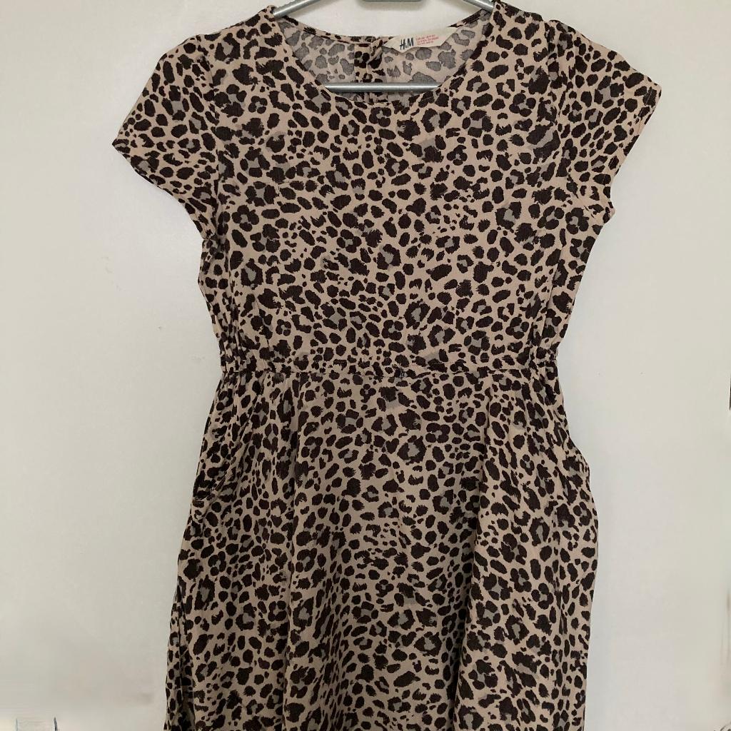 Robe d'été à motif animalier « H&M » taille 140/ 10 ans, Enfants & Bébés, Vêtements enfant | Taille 140, Robe ou Jupe, Enlèvement ou Envoi
