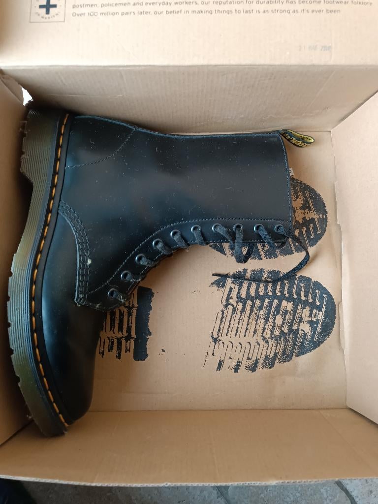 Zeldzame doc marten's damesmaat 42, Kleding | Dames, Zwart, Lage of Enkellaarzen, Nieuw, Ophalen of Verzenden