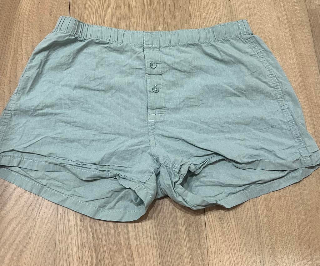 Short groen maar M H&M, Kleding | Dames, Pyjama's, Ophalen of Verzenden, Zo goed als nieuw