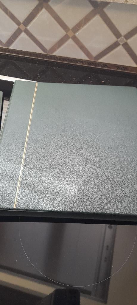 ALBUMS, Timbres & Monnaies, Enlèvement ou Envoi