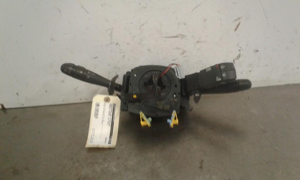 COMBISCHAKELAAR STUUR Renault Laguna II (BG), Gebruikt, Renault