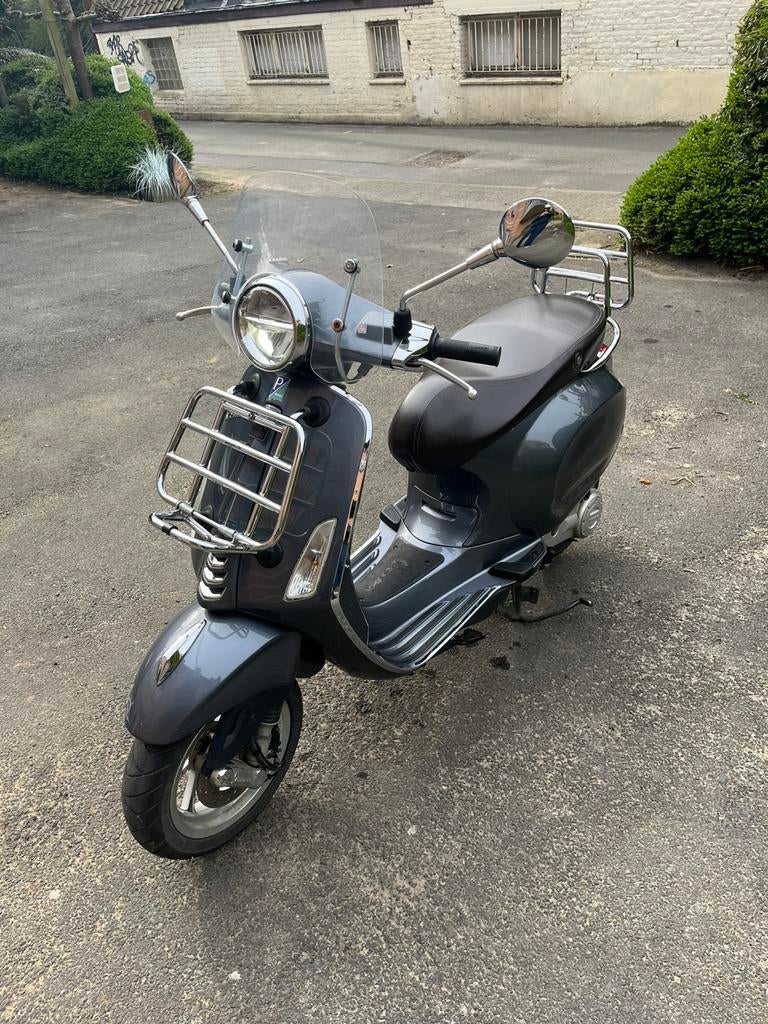 Vespa Primavera 50 Touring 2021, Ophalen, Gebruikt, Overige modellen, Klasse B (45 km/u)