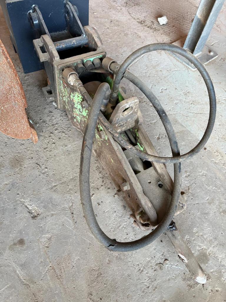 Hydraulische breekhamer Montabert, Zakelijke goederen, Machines en Bouw | Kranen en Graafmachines, Ophalen, Overige typen