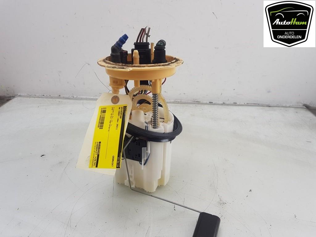 BRANDSTOFPOMP ELECT. Volkswagen Caddy Cargo V (SBA / SBH), Gebruikt, Volkswagen