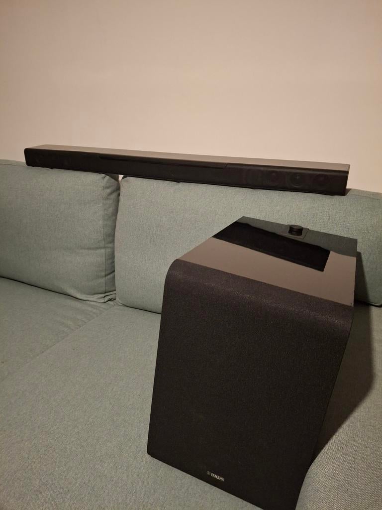 Yamaha MusicCast BAR40 SW ( YMS-4080 + NS-NSW100, Enlèvement, Bluetooth, Utilisé