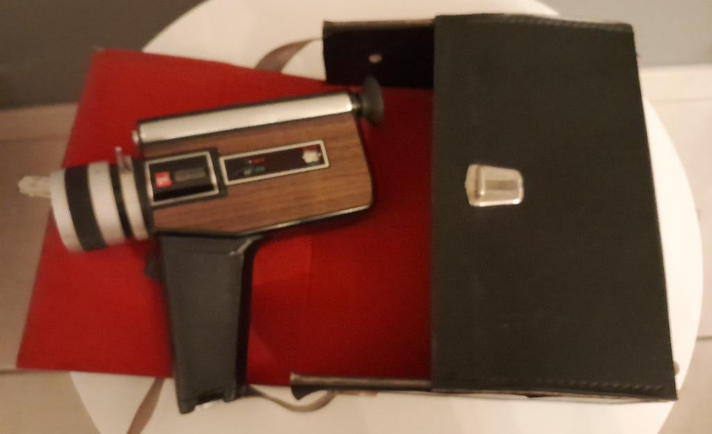 Caméra GAF 65, Super 8, Vintage avec valisette de rangement., Collections, Enlèvement, Caméra