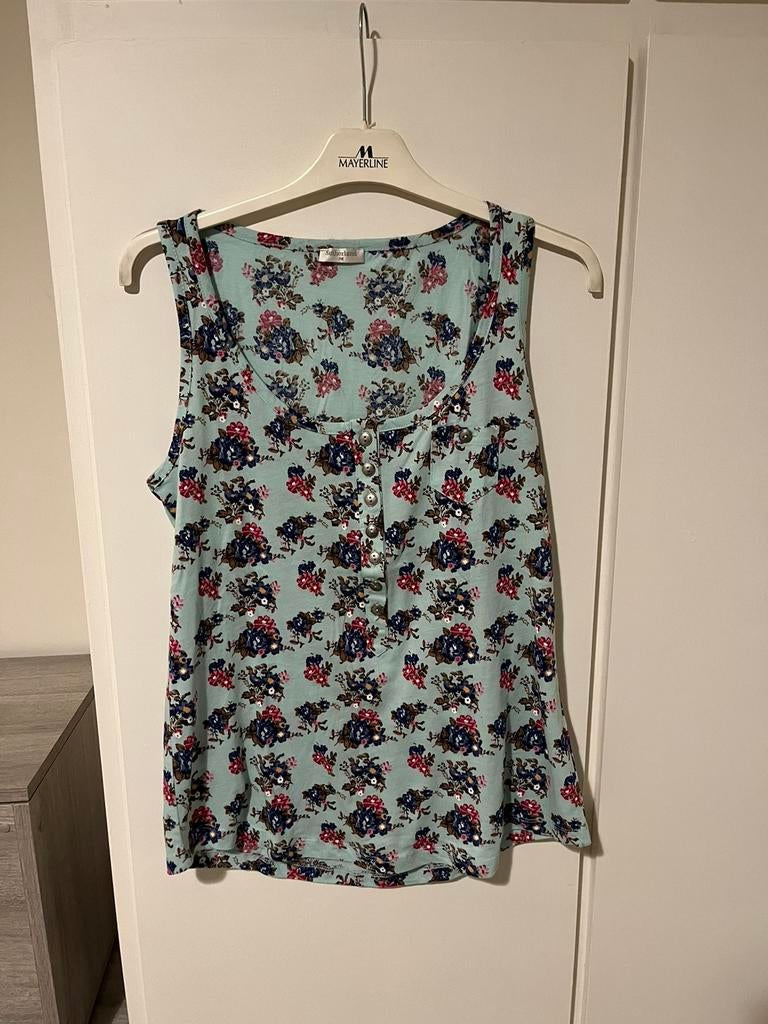 Nouveau top fleuri M, Vêtements | Femmes, Sutherland, Taille 38/40 (M), Enlèvement ou Envoi, Bleu