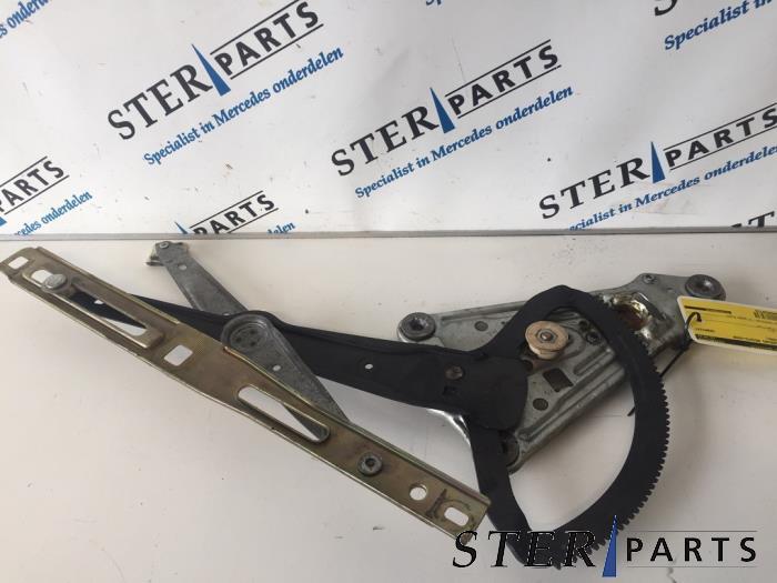 Ruitmechaniek 2Deurs rechts-voor van een Mercedes SL, Ophalen of Verzenden, 3 maanden garantie, Gebruikt, Mercedes-Benz