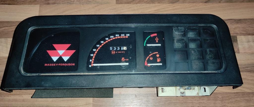 Compteur Massey Fergusson 399 compte-tours, Autos : Pièces & Accessoires, Enlèvement ou Envoi, Utilisé, Autres marques