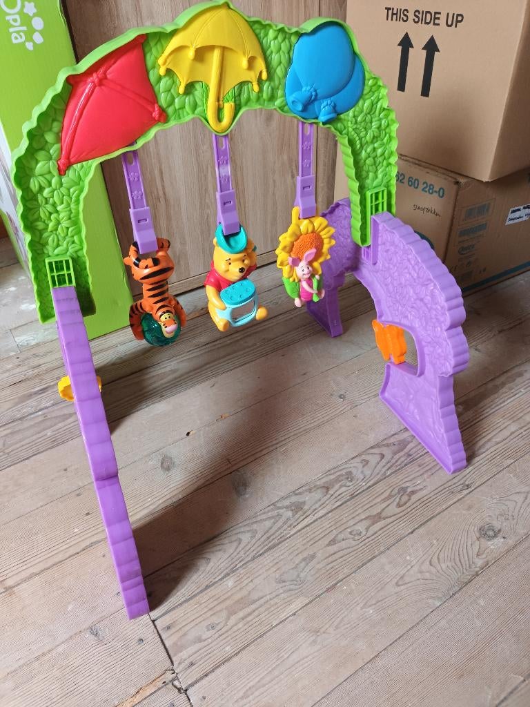 Babyspeelgoed Winnie The Pooh boog, Kinderen en Baby's, Speelgoed | Babyspeelgoed, Ophalen, Gebruikt, Babygym