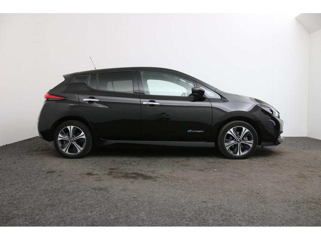 Nissan Leaf 62 KWH *BTW AFTREKBAAR*LED*360 CAMERA*GPS*DAB*S, Autos, Nissan, Achat, Entreprise, 116 ch, Noir