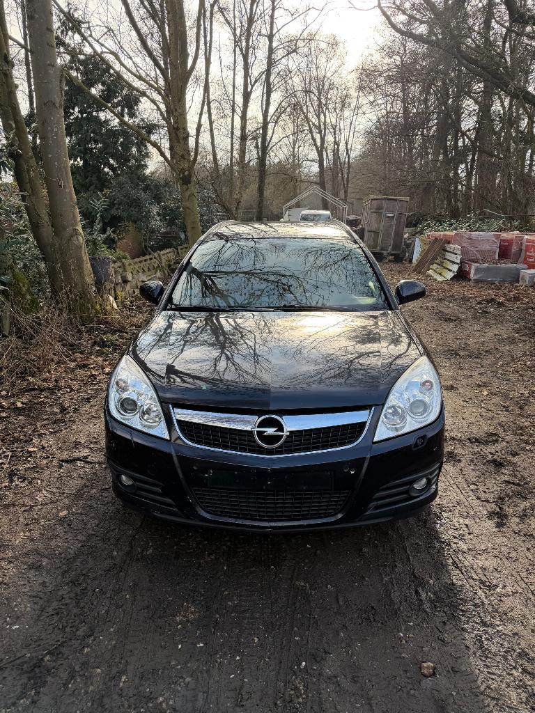 Opel Vectra 1000, Auto's, Voorwielaandrijving, Monovolume, 4 cilinders, Leder en Stof
