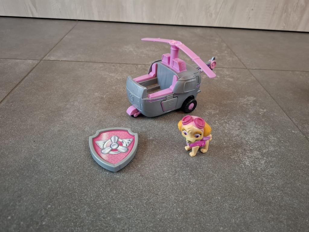 Paw patrol: Skye met voertuig en badge, Kinderen en Baby's, Ophalen, Gebruikt