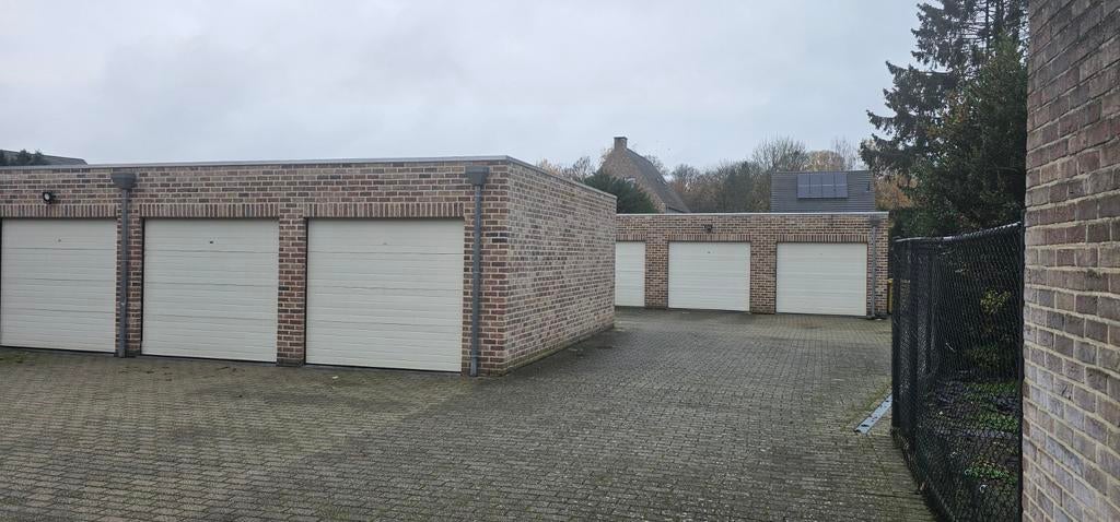 Garage te koop, Immo