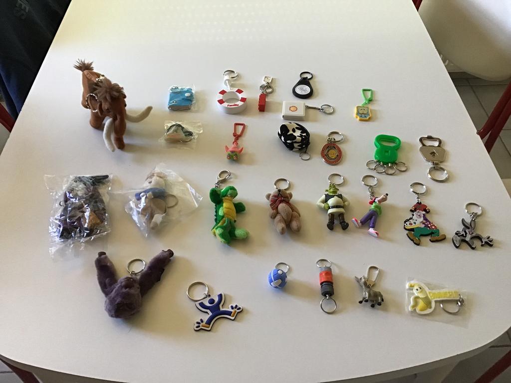 Sleutelhangers,26 stuks,ook apart verkrijgbaar,nieuw, Nieuw