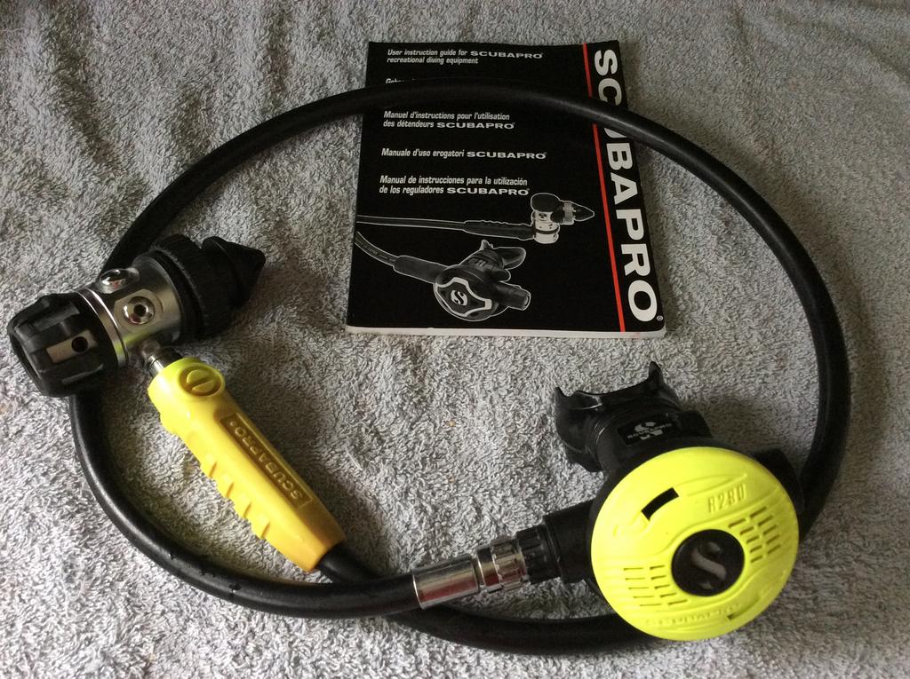 Octopus scubapro - 300 bar, Watersport en Boten, Duiken, Ophalen, Gebruikt