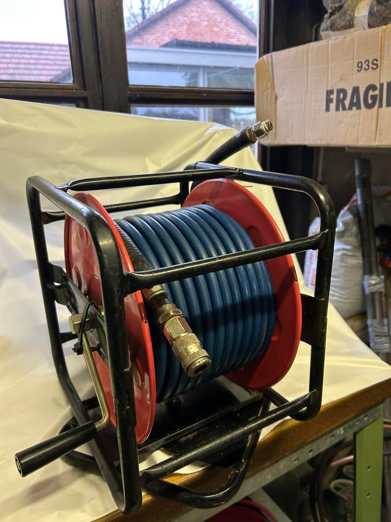 Perslucht haspel, Enlèvement, Comme neuf