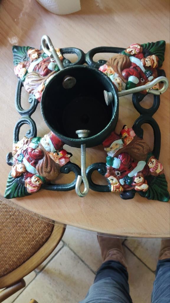 kleurrijke vintage gietijzeren kerstboomvoet, Diversen, Kerst, Ophalen, Gebruikt