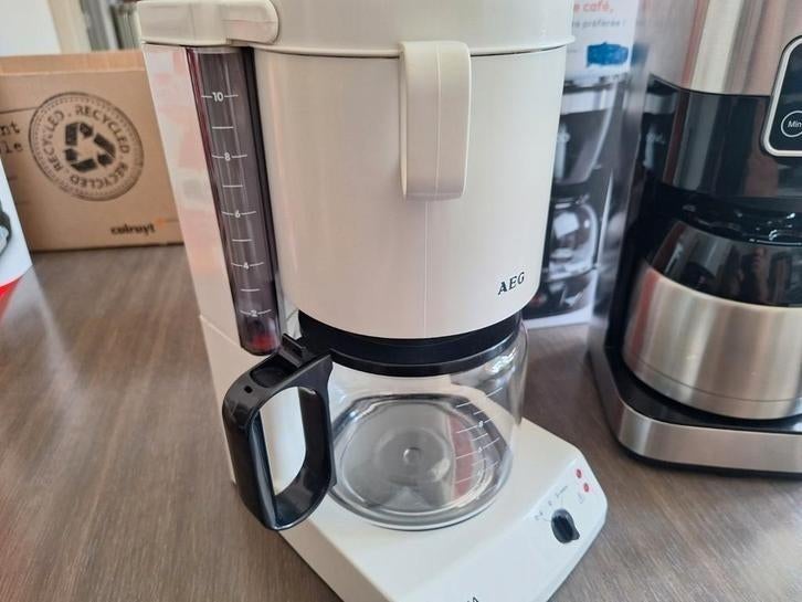 2 koffiezetapparaten, Ophalen of Verzenden