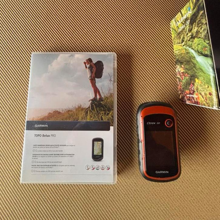 Garmin Etrex20+TopoBeneluxPro, Sport en Fitness, Bergsport en Wandelen, Ophalen, Zo goed als nieuw