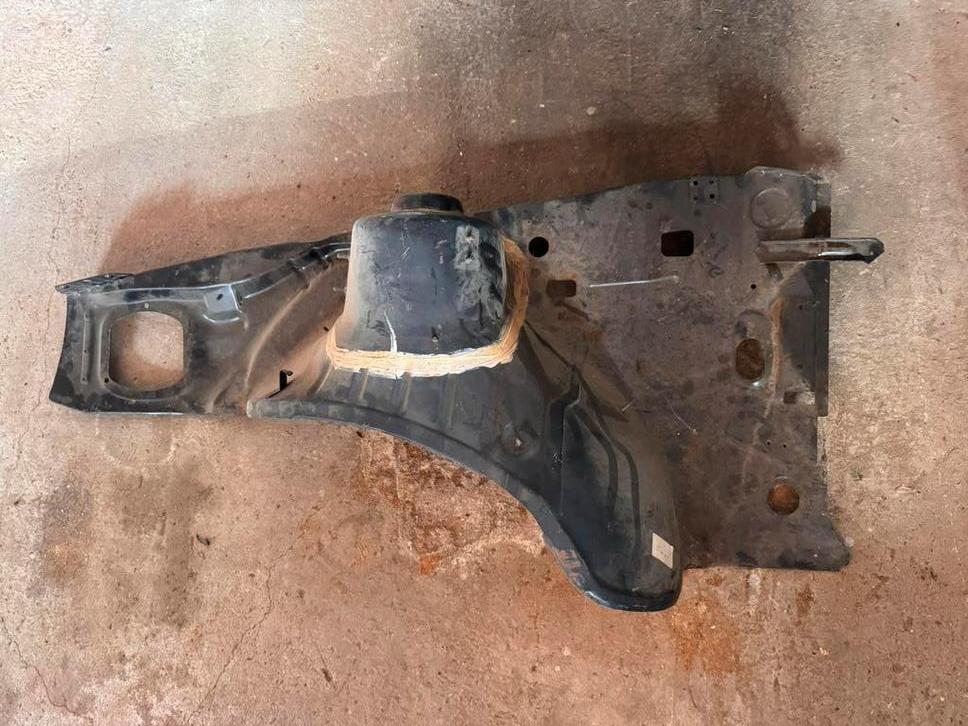 NOS Aile intérieure droite - Golf 2/Jetta 2, Autos : Pièces & Accessoires, Volkswagen, Garde-boue, Enlèvement, Droite