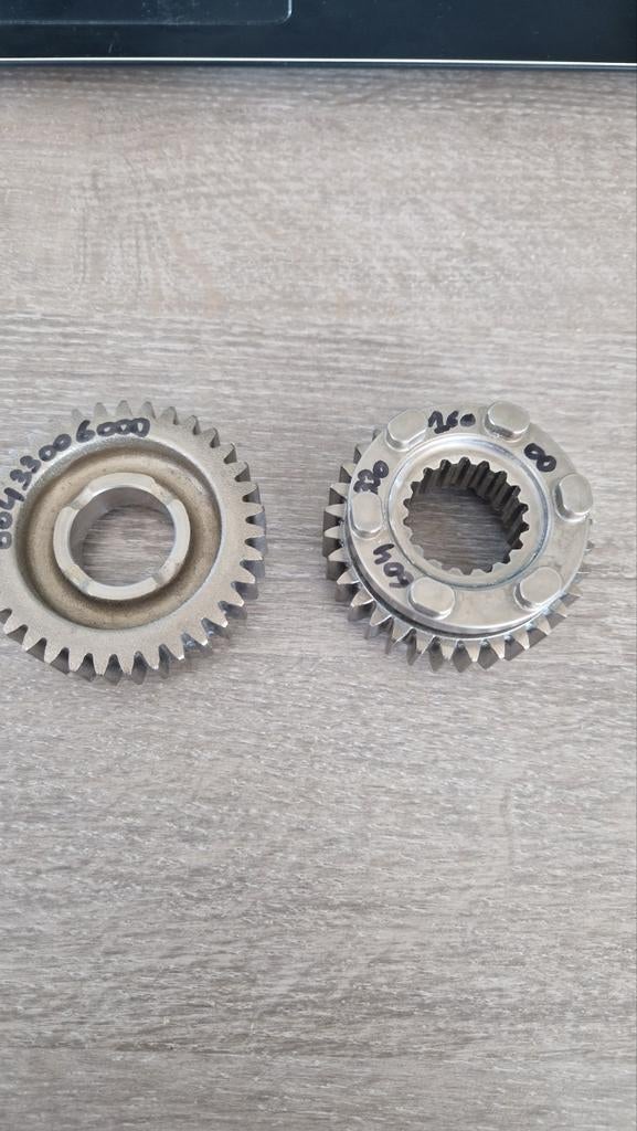 Tandwielen 6de versnelling Ktm 1290 super adventure, Motoren, Motoren | KTM, Particulier