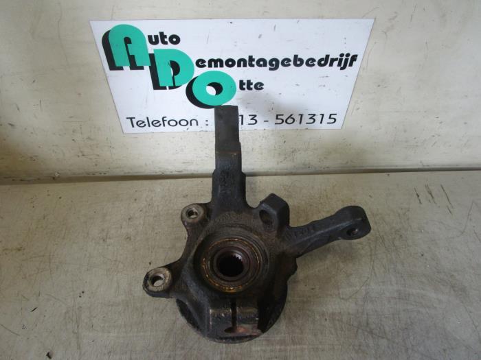 Fusee rechts-voor van een Renault Kangoo (Kangoo 01-), Gebruikt, -, Renault, -