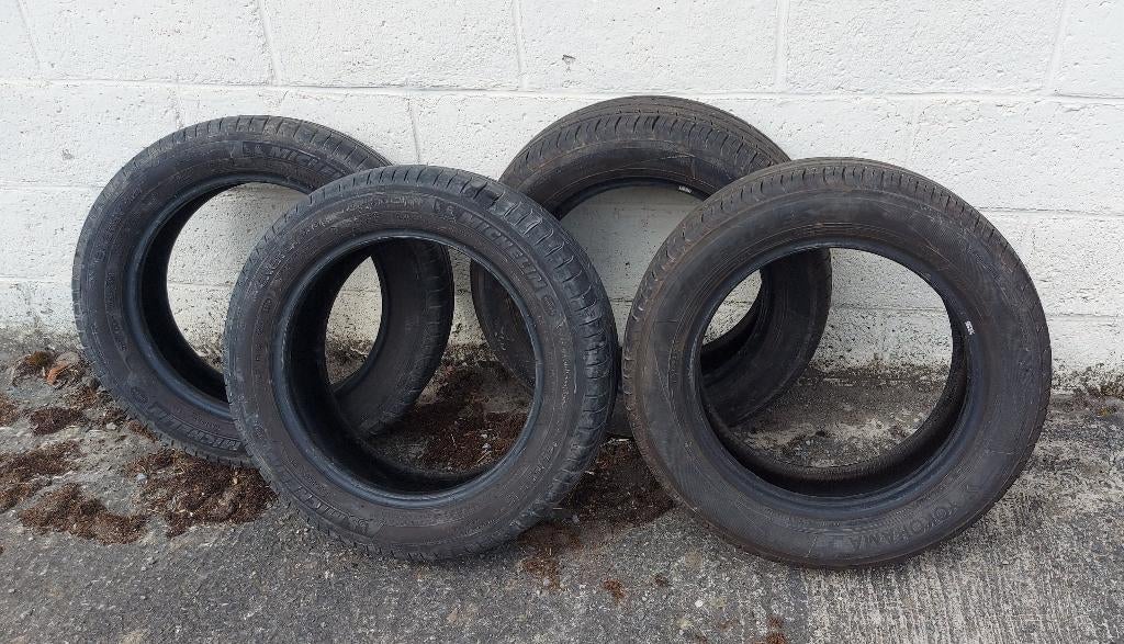 4 banden voor Renault Twingo, Auto-onderdelen, Banden en Velgen, Band(en), Zomerbanden, 16 inch, Personenwagen, Gebruikt, Ophalen