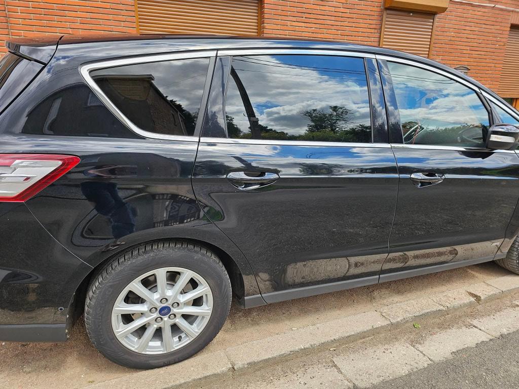 Ford S-Max 5 pl Titanium fin 2018 2.0 TDCI 180 CV Auto AWD, Autos, Cuir, Achat, Euro 6, Noir