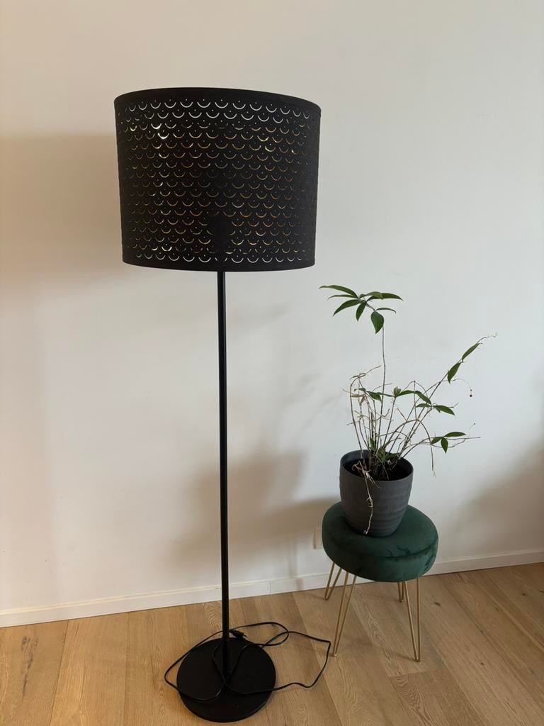 Staanlamp IKEA NYMÖ/SKAFTET, Huis en Inrichting, Ophalen, Zo goed als nieuw