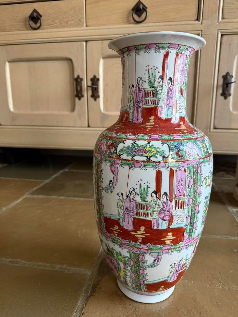 Grand vase en porcelaine chinoise de 47 cm - famille rose, Enlèvement