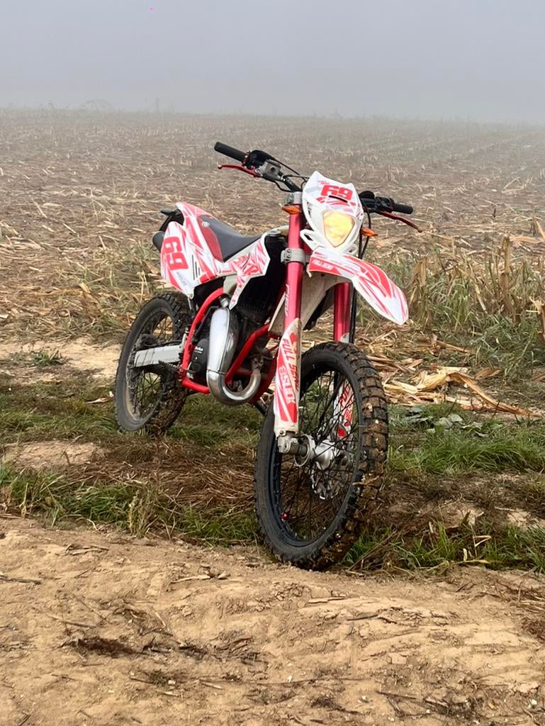 Beta rr50 enduro, Vélos & Vélomoteurs, Cyclomoteurs | Cyclomoteurs de cross, Autres marques, 6 vitesses, Enlèvement, Utilisé