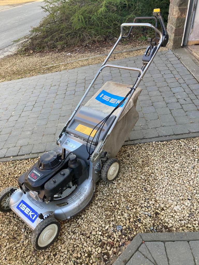 Tondeuse iseki, Iseki, Tondeuses à gazon à essence, Fonction de mulching, Enlèvement