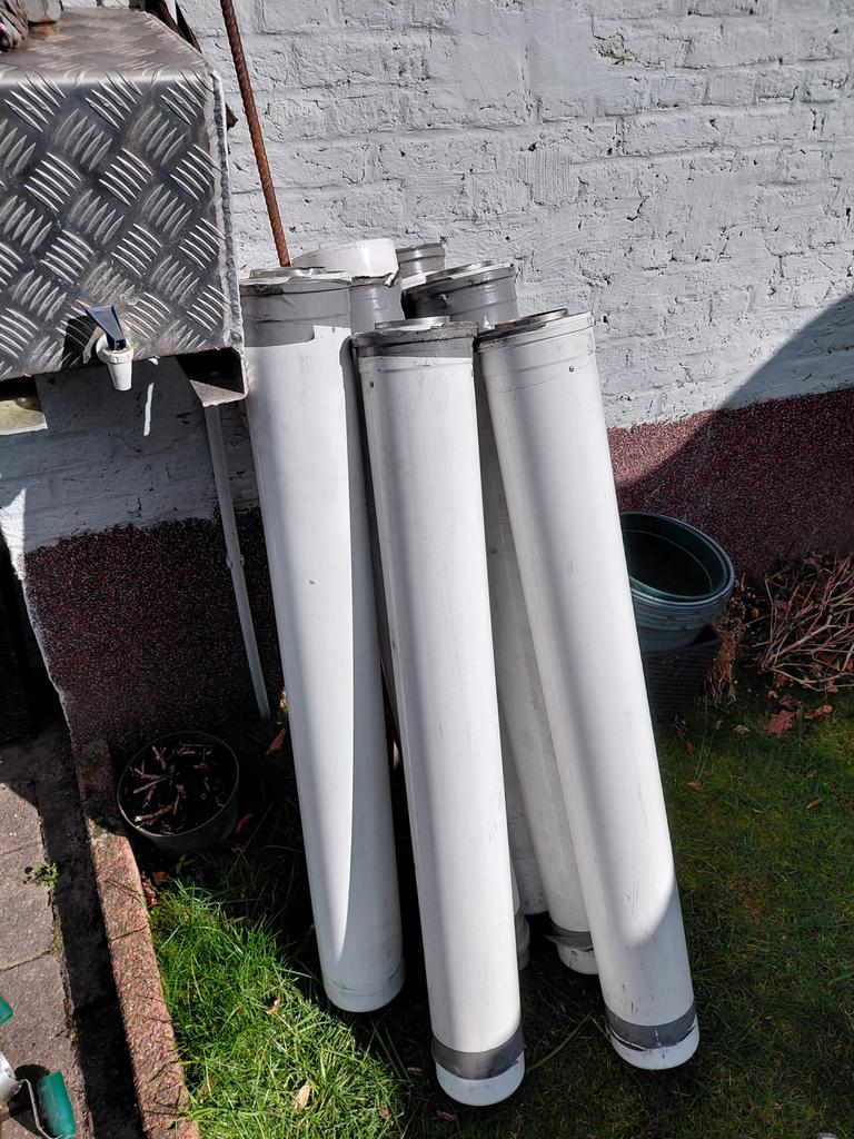 Dubbelwandige schoorsteenbuizen (7 meter), Doe-het-zelf en Bouw, Ophalen, Gebruikt, 6 meter of meer, Rechte buis