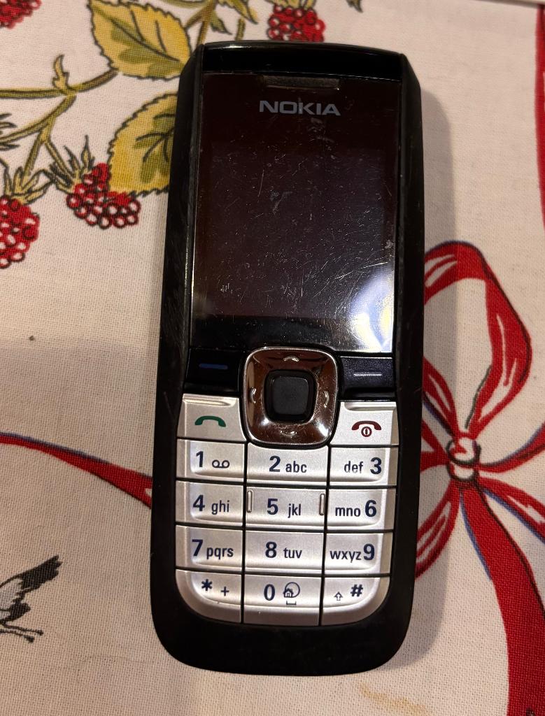 Nokia 2610, Telecommunicatie, Mobiele telefoons | Nokia, Ophalen of Verzenden, Zwart, Klassiek of Candybar