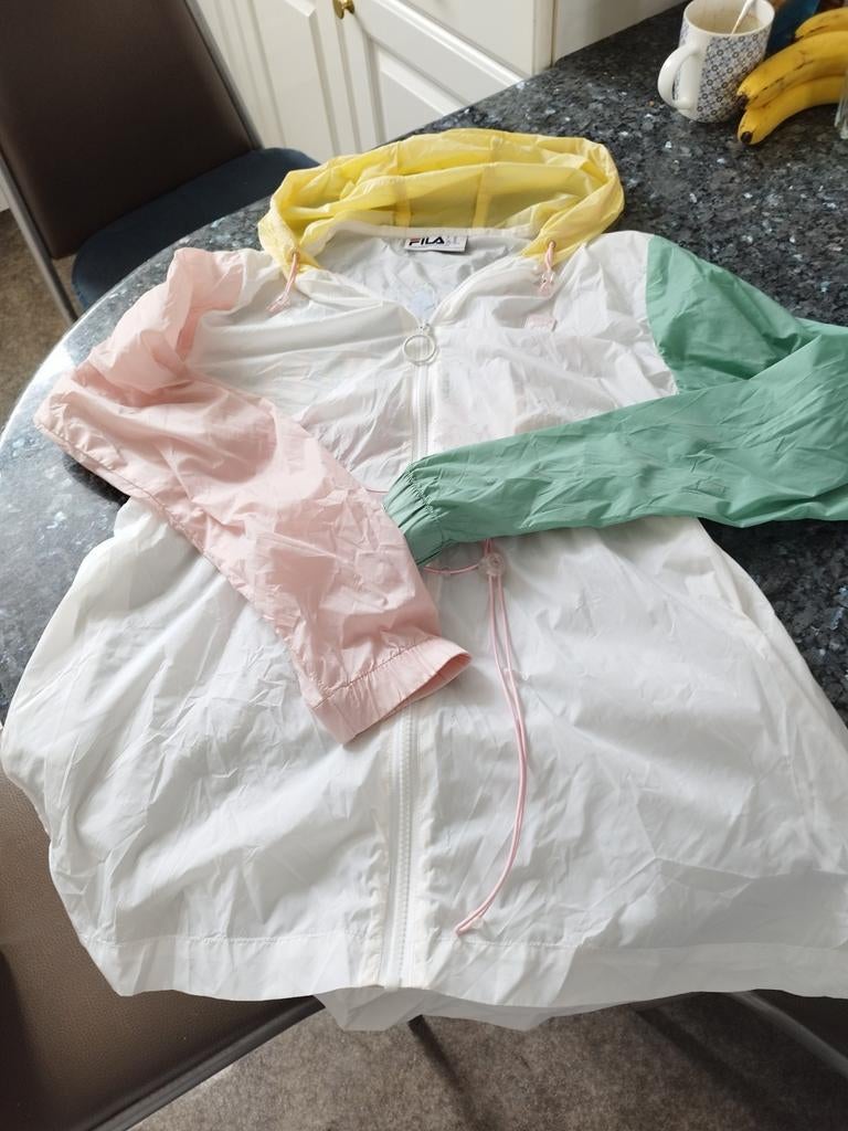 Zomer regenjas maat xs, Kleding | Dames, Trouwkleding en Trouwaccessoires, Ophalen