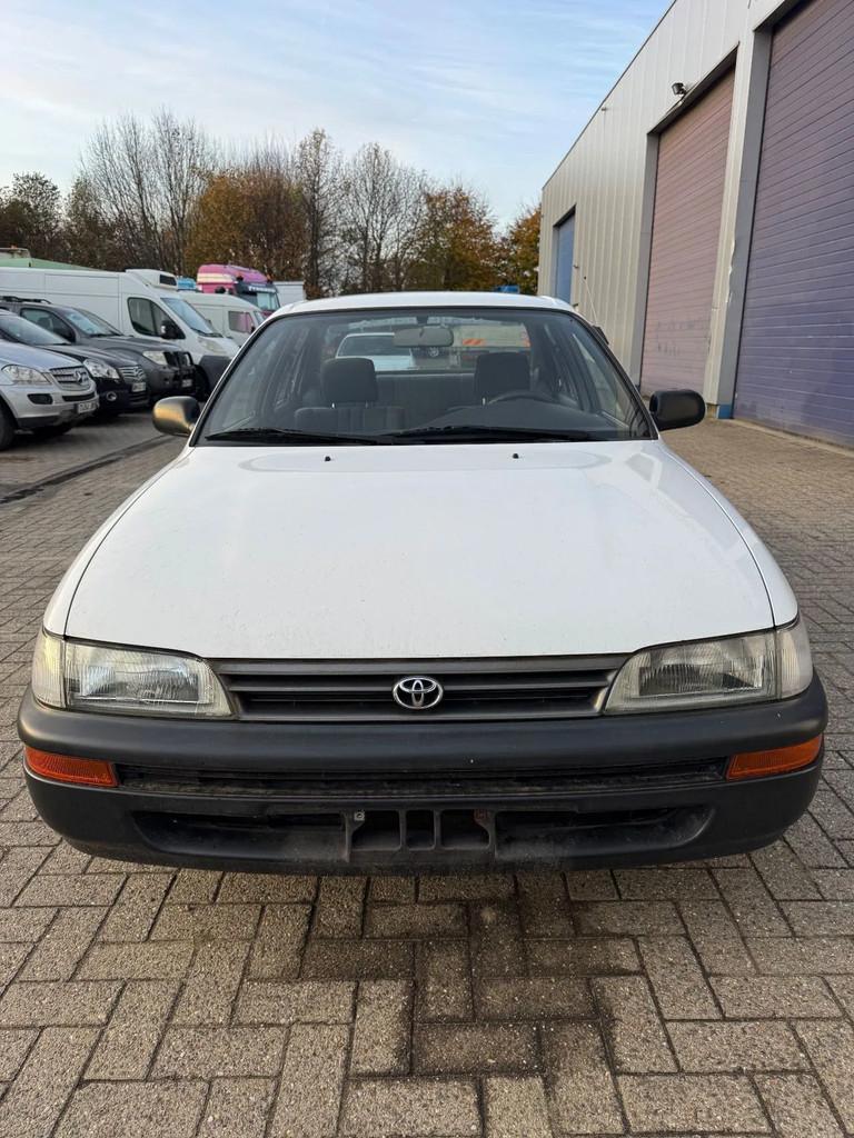 Toyota Corolla *BELGIAN CAR-VOITURE BELGE-TOPSHAPE*, Auto's, Oldtimers, 4 deurs, 75 pk, Wit, Bedrijf
