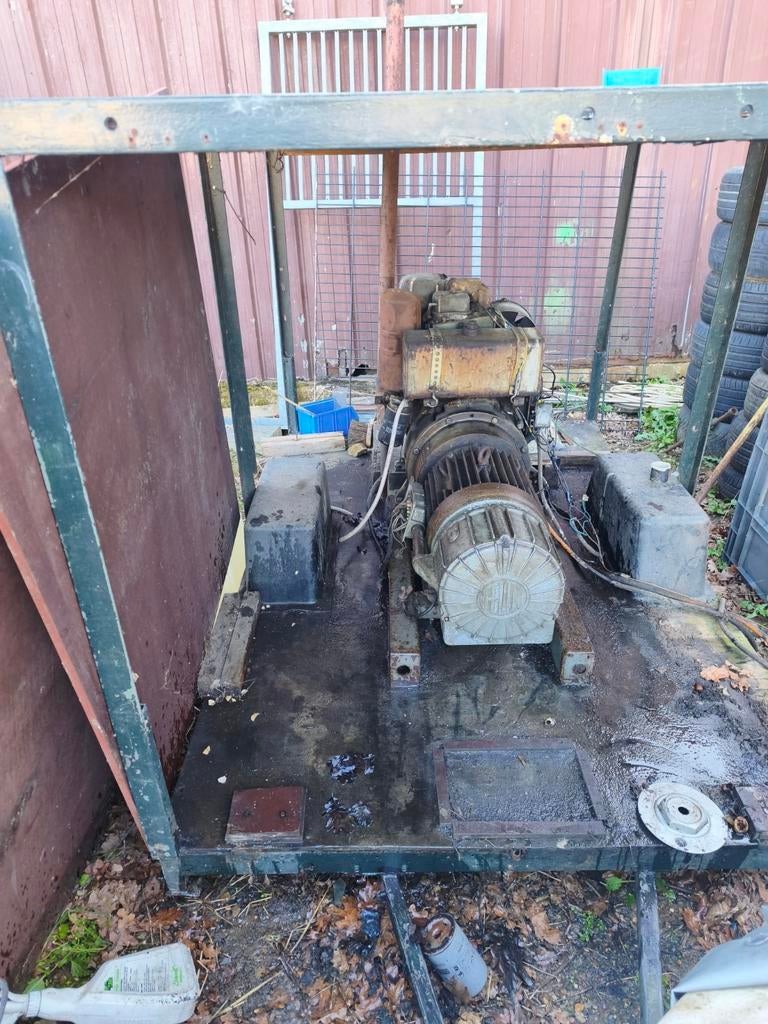 Stroomgroep diesel start maar moet afgesteld deuts motor, Doe-het-zelf en Bouw, Motoren, Ophalen