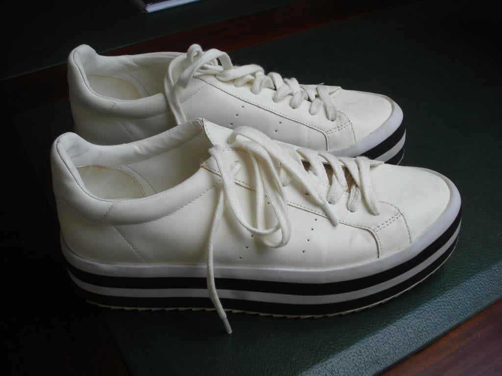 Zara sneakers, dames/meisjes. mt 38, Enlèvement ou Envoi, Zara, Sneakers et Baskets, Porté