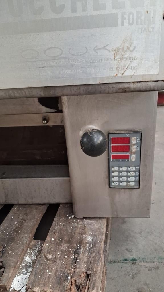 Four à pizza professionnel ZUCHELLI–Acier inox/ 110*54*141cm, Articles professionnels, Enlèvement ou Envoi