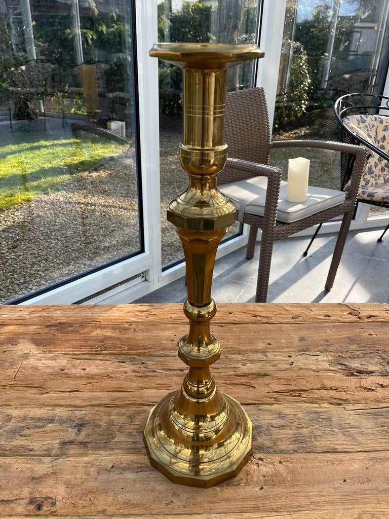 Grote vintage messing kandelaar / altaarkandelaar, Ophalen